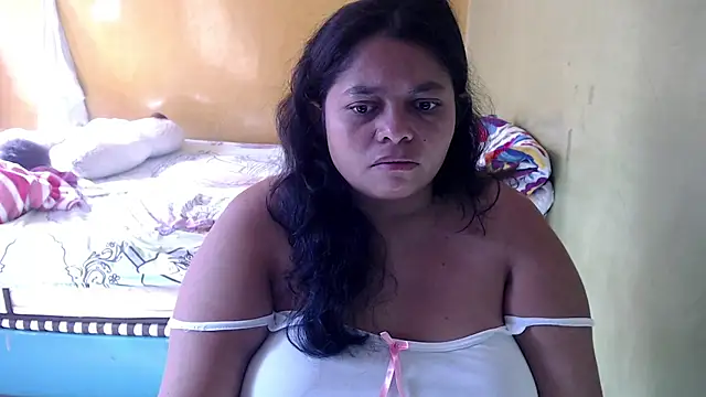 Snapshot of yulieth_bbw chatting on 07/18/26, 01:15 yulieth bbw online show from 07/18/26, 01:15
