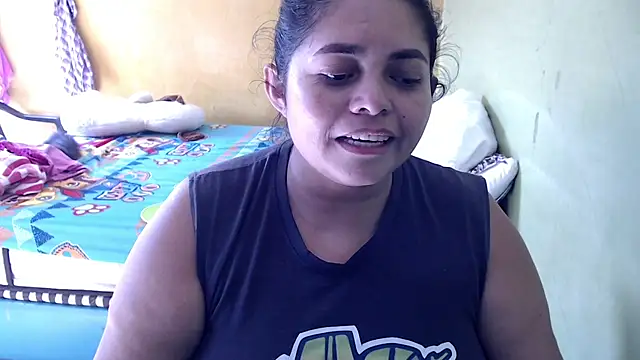 Snapshot of yulieth_bbw chatting on 07/24/26, 02:15 yulieth bbw online show from 07/24/26, 02:15