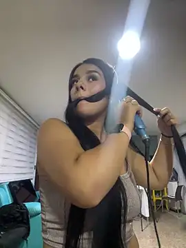  dinna online show from 03/01/25, 01:11