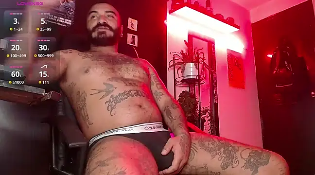 Snapshot of damian__darkside chatting on 03/08/25, 12:22 damian darkside online show from 03/08/25, 12:22