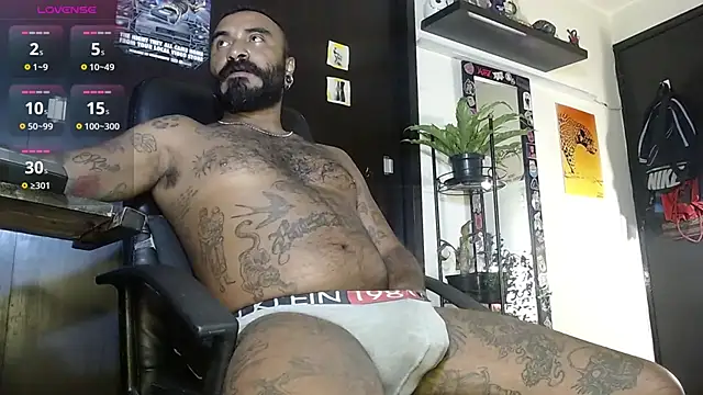 Snapshot of damian__darkside chatting on 02/07/26, 02:15 damian darkside online show from 02/07/26, 02:15