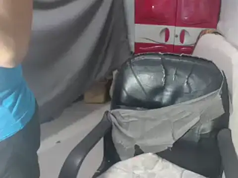 Snapshot of AsianNastyHOTCUM chatting on 09/17/25, 08:27 AsianNastyHOTCUM online show from 09/17/25, 08:27