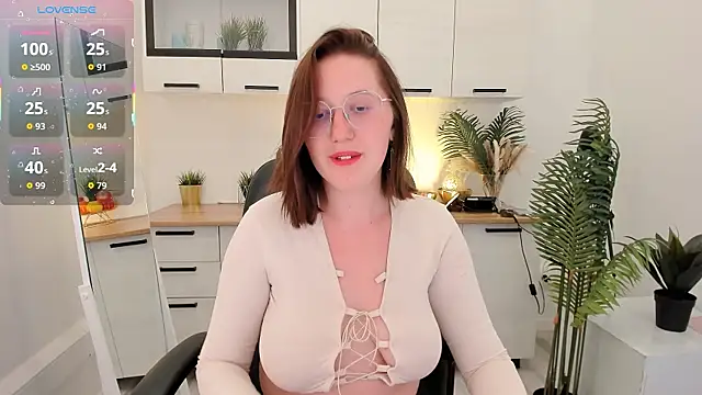 Charmy Gracy online show from 04/29/26, 06:14