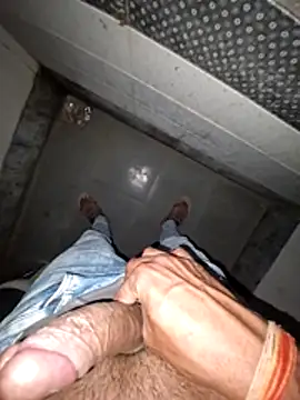 breejs online show from 02/22/26, 03:43