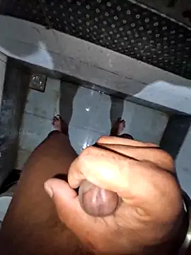 Snapshot of breejs chatting on 03/28/26, 02:22 breejs online show from 03/28/26, 02:22