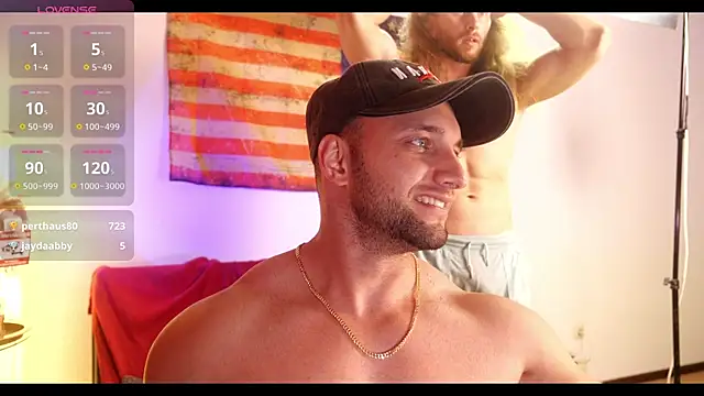 Snapshot of michaelbradleu chatting on 10/24/25, 04:47 michaelbradleu online show from 10/24/25, 04:47