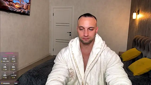 Snapshot of michaelbradleu chatting on 11/15/25, 08:38 michaelbradleu online show from 11/15/25, 08:38