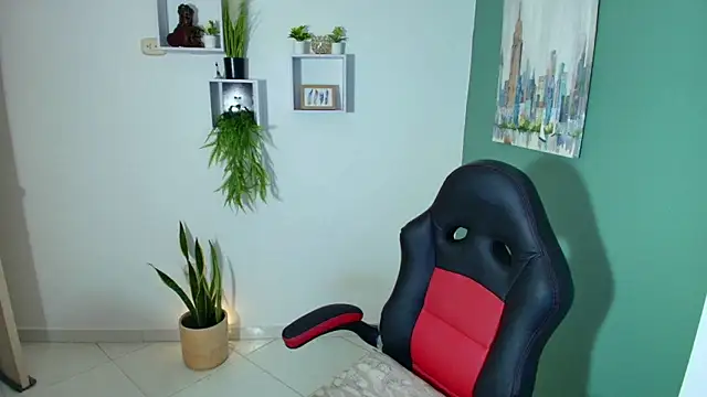 bella 99  online show from 03/10/25, 12:15