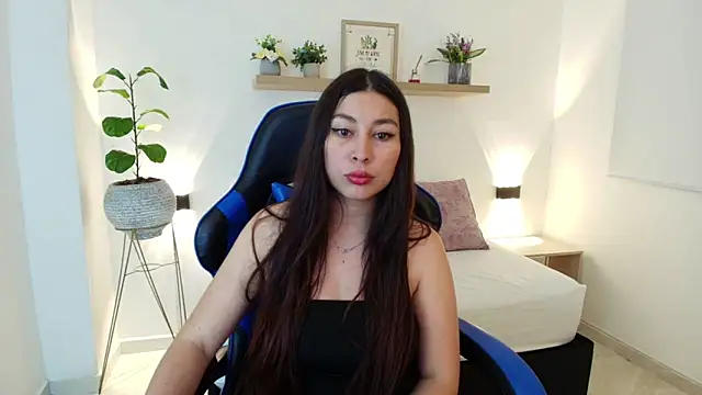 bella 99  online show from 04/29/26, 11:25