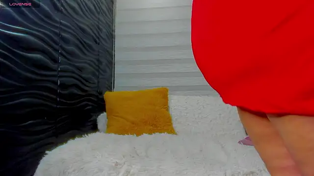 Snapshot of Pocahontas_d chatting on 02/01/26, 11:20 Pocahontas d online show from 02/01/26, 11:20