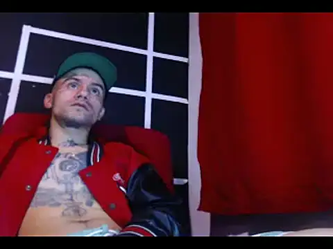 Snapshot of Christian_Stiven1 chatting on 11/26/25, 05:19 Christian Stiven1 online show from 11/26/25, 05:19