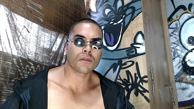 Snapshot of Justin_Frank chatting on 03/03/26, 05:52 Justin Frank online show from 03/03/26, 05:52