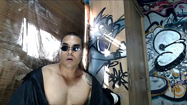 Snapshot of Justin_Frank chatting on 03/26/26, 08:25 Justin Frank online show from 03/26/26, 08:25