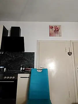 GeileEstelle online show from 12/16/25, 06:18