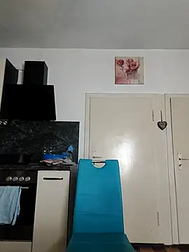 Snapshot of GeileEstelle chatting on 01/16/26, 04:11 GeileEstelle online show from 01/16/26, 04:11