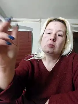 Snapshot of GeileEstelle chatting on 02/21/26, 05:08 GeileEstelle online show from 02/21/26, 05:08