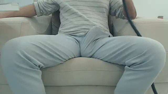 Snapshot of masterxmonster chatting on 02/10/26, 12:37 masterxmonster online show from 02/10/26, 12:37