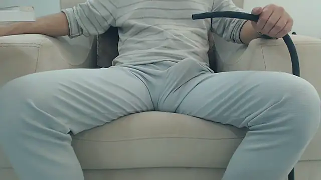 Snapshot of masterxmonster chatting on 02/25/26, 02:10 masterxmonster online show from 02/25/26, 02:10