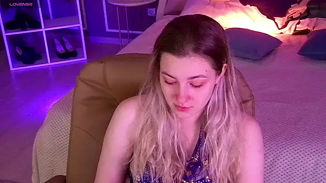 elinanortas online show from 09/29/25, 01:11