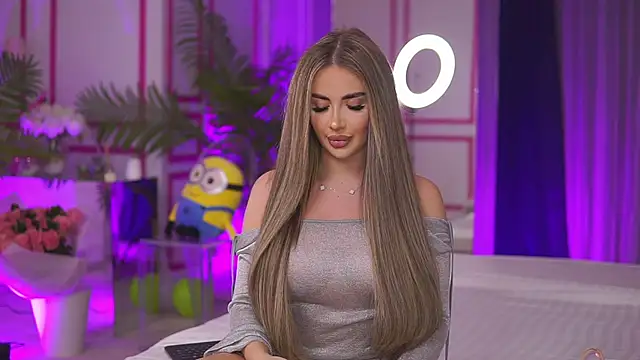 AshleySinn online show from 01/18/25, 05:04