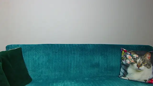 SaraDaisy online show from 11/27/25, 06:43