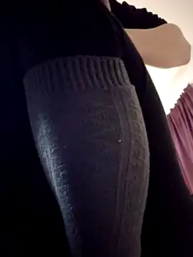 AmethystFoxx online show from 02/04/25, 06:06