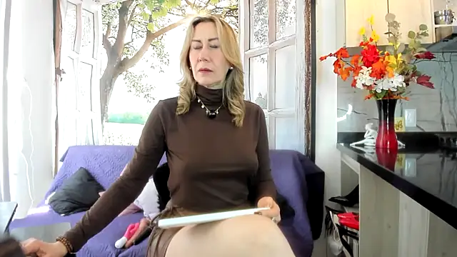 ashleymilf 1 online show from 06/12/26, 05:12