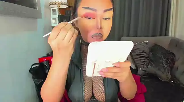 Snapshot of AsianHotieTS chatting on 01/18/25, 08:19 AsianHotieTS online show from 01/18/25, 08:19