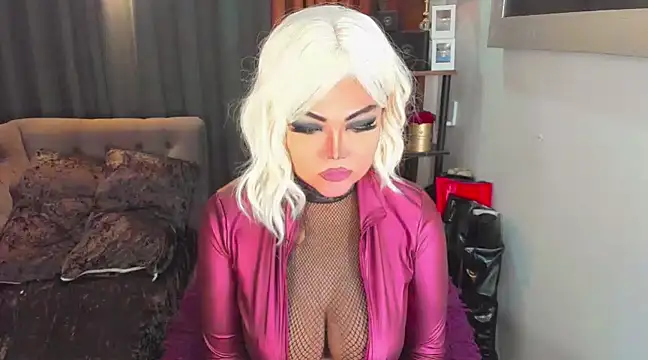 Snapshot of AsianHotieTS chatting on 02/07/25, 07:27 AsianHotieTS online show from 02/07/25, 07:27