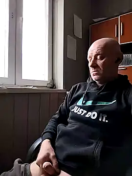 Snapshot of wilkalfa chatting on 02/05/25, 11:23 wilkalfa online show from 02/05/25, 11:23