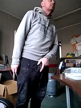 Snapshot of wilkalfa chatting on 02/12/26, 03:40 wilkalfa online show from 02/12/26, 03:40