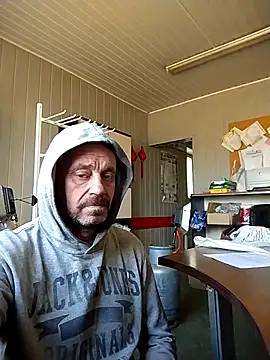 Snapshot of wilkalfa chatting on 02/25/26, 11:20 wilkalfa online show from 02/25/26, 11:20