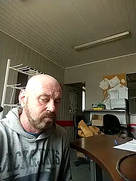 Snapshot of wilkalfa chatting on 04/16/26, 10:16 wilkalfa online show from 04/16/26, 10:16