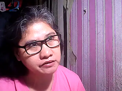 sweetsosie18 online show from 11/04/25, 08:13