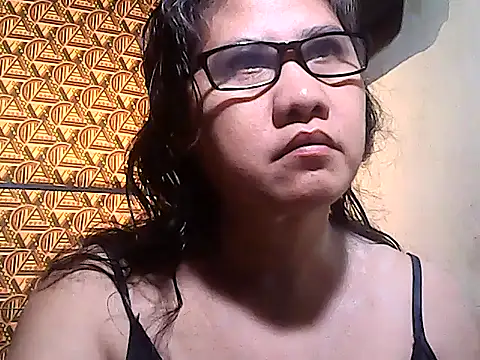 sweetsosie18 online show from 12/20/25, 06:26