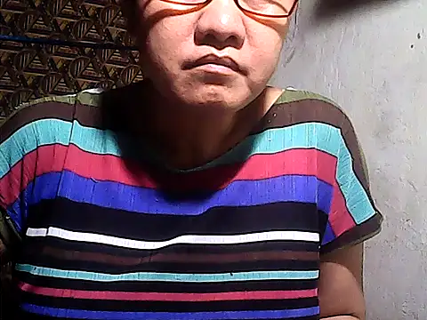 sweetsosie18 online show from 05/21/26, 04:08