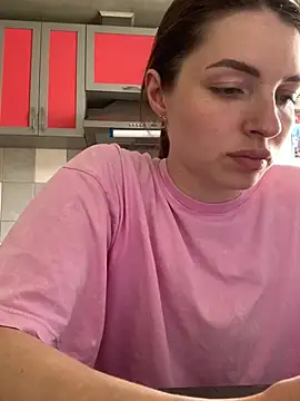SeducingYoghourt online show from 05/06/26, 11:15