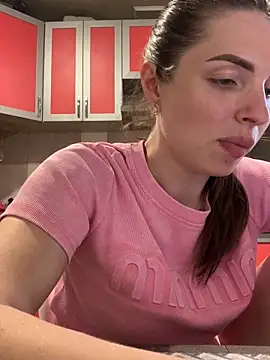 SeducingYoghourt online show from 05/12/26, 04:48