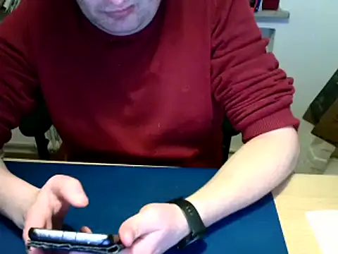 Snapshot of makau1 chatting on 12/25/24, 10:27 makau1 online show from 12/25/24, 10:27