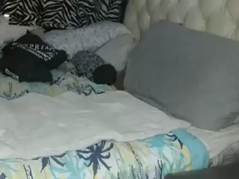 sharlot003 online show from 12/12/24, 12:44