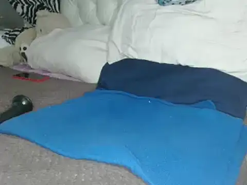 sharlot003 online show from 03/12/25, 11:31