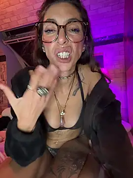 amanilouve online show from 03/10/26, 10:59