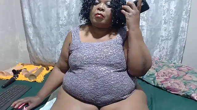MatureBootyBabe4Uxx online show from 06/14/26, 03:08