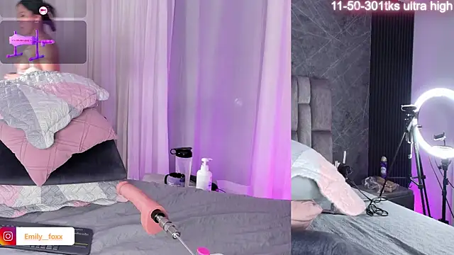 emily fox1 online show from 03/21/25, 11:55