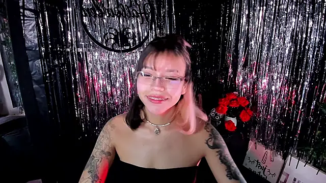 katalina garcia online show from 11/02/25, 10:01