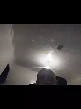 Snapshot of Verynaughtyx chatting on 02/21/26, 07:37 Verynaughtyx online show from 02/21/26, 07:37