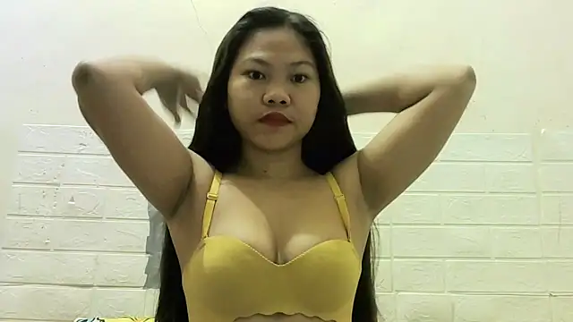 Snapshot of wildestsweetie chatting on 02/27/26, 11:49 wildestsweetie online show from 02/27/26, 11:49