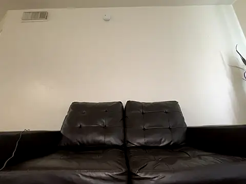 Snapshot of sexy_itzamara chatting on 11/20/25, 07:24 sexy itzamara online show from 11/20/25, 07:24