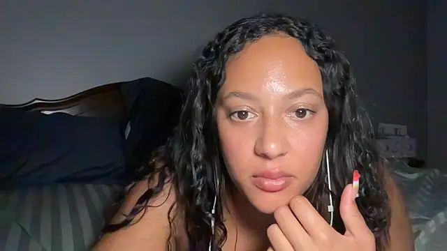 dreamyriri online show from 06/13/26, 03:59