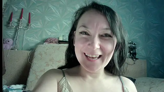 Snapshot of Ria_23 chatting on 01/19/25, 01:43 Ria 23 online show from 01/19/25, 01:43